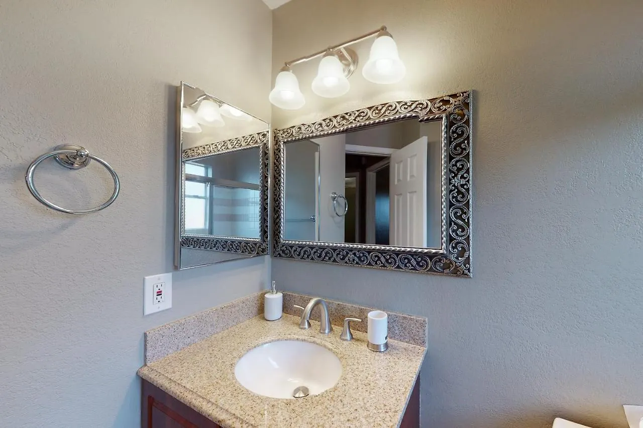 Luxe Lakewood Villa Phoenix 0*,  Stati Uniti
